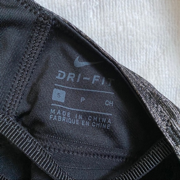 SOULCYCLE Nike bra - Picture 3 of 3